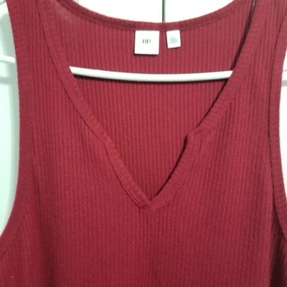 🖤 BP. Ribbed notch front tank - Picture 10 of 10